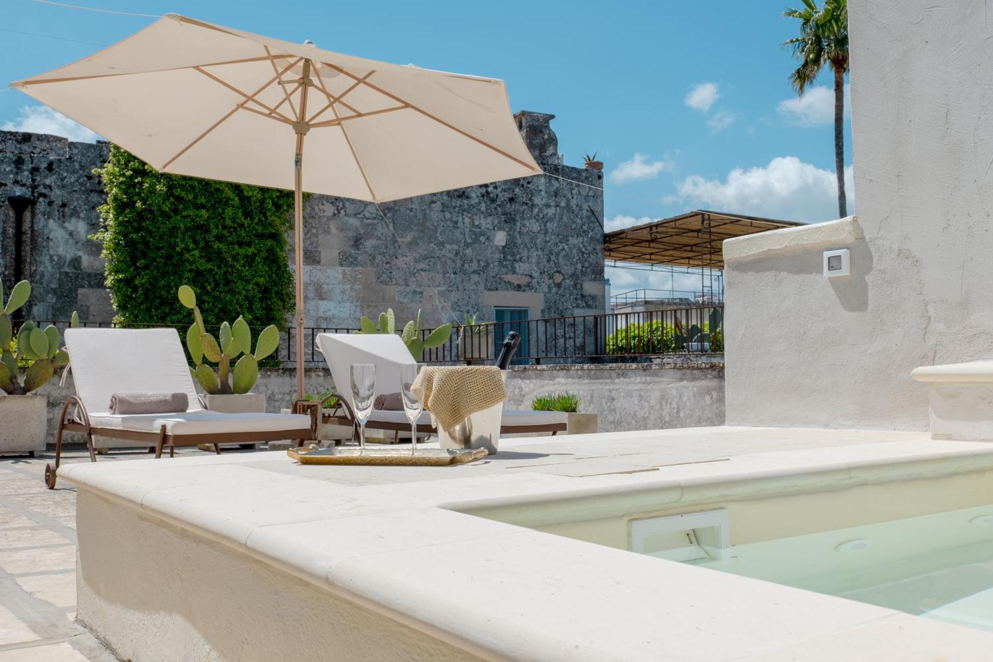Palazzo Angelica - Luxury Retreat Otranto Bed & Breakfast Giurdignano Exterior photo